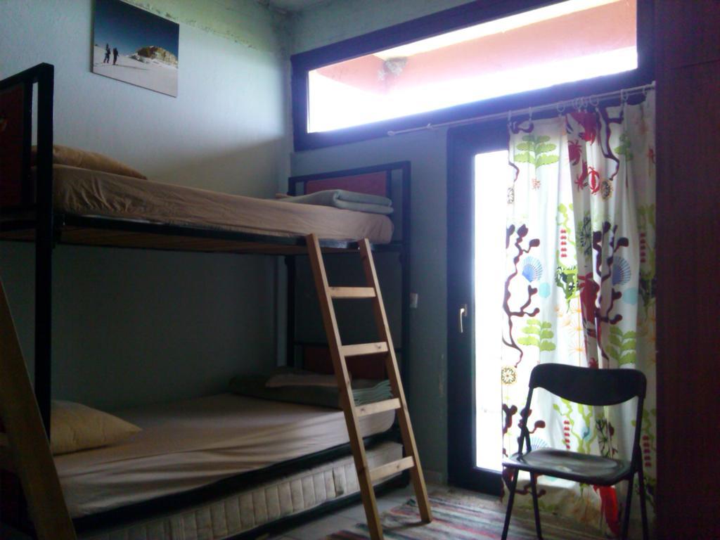 Summit Zero Hostel Плака-Літохоро Екстер'єр фото
