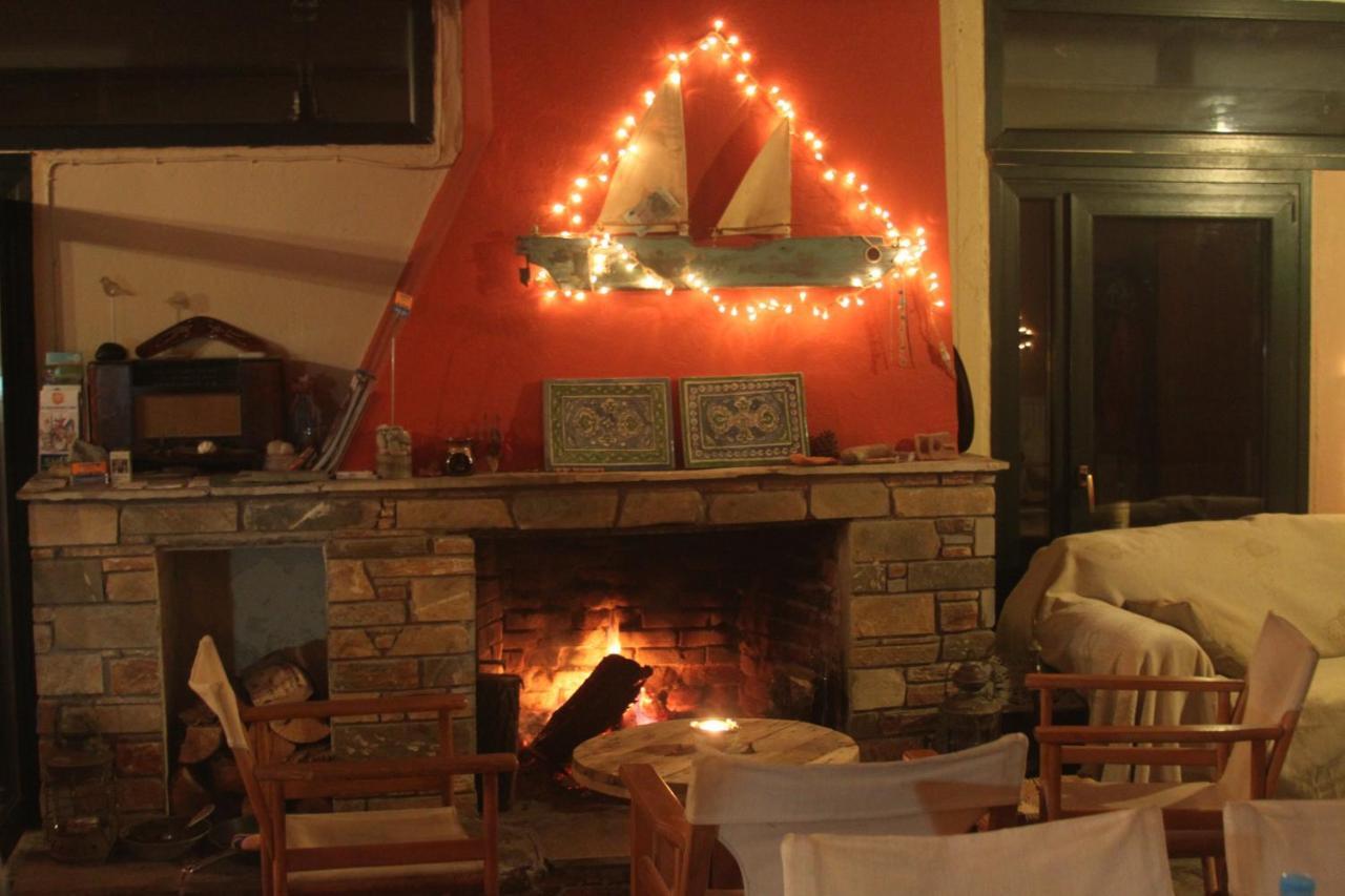 Summit Zero Hostel Плака-Літохоро Екстер'єр фото